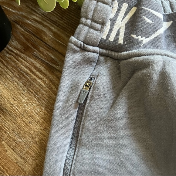 🦈Blue Gray Gymshark Sweats - Picture 12 of 15